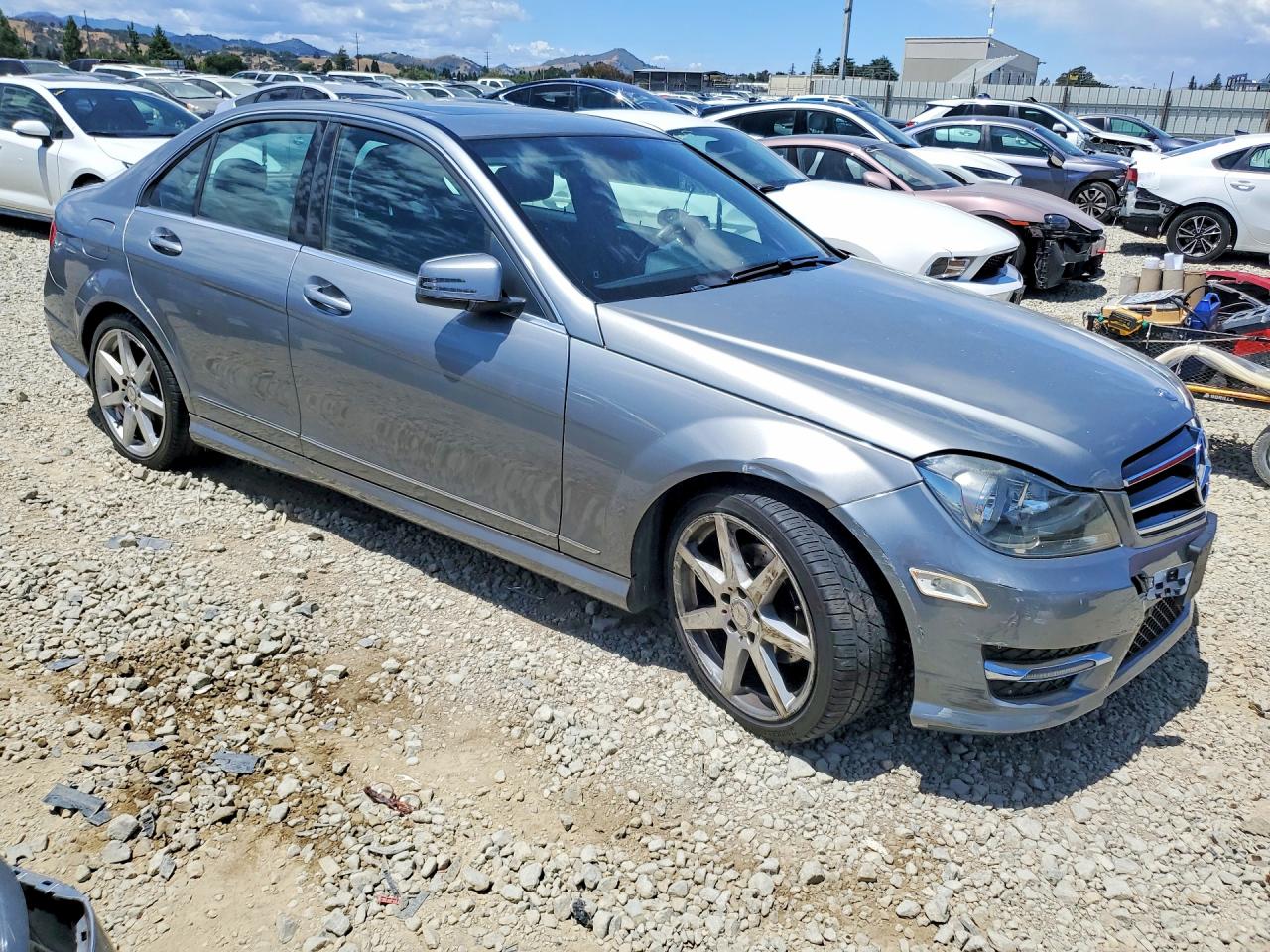 Mercedes-Benz C-Class 250