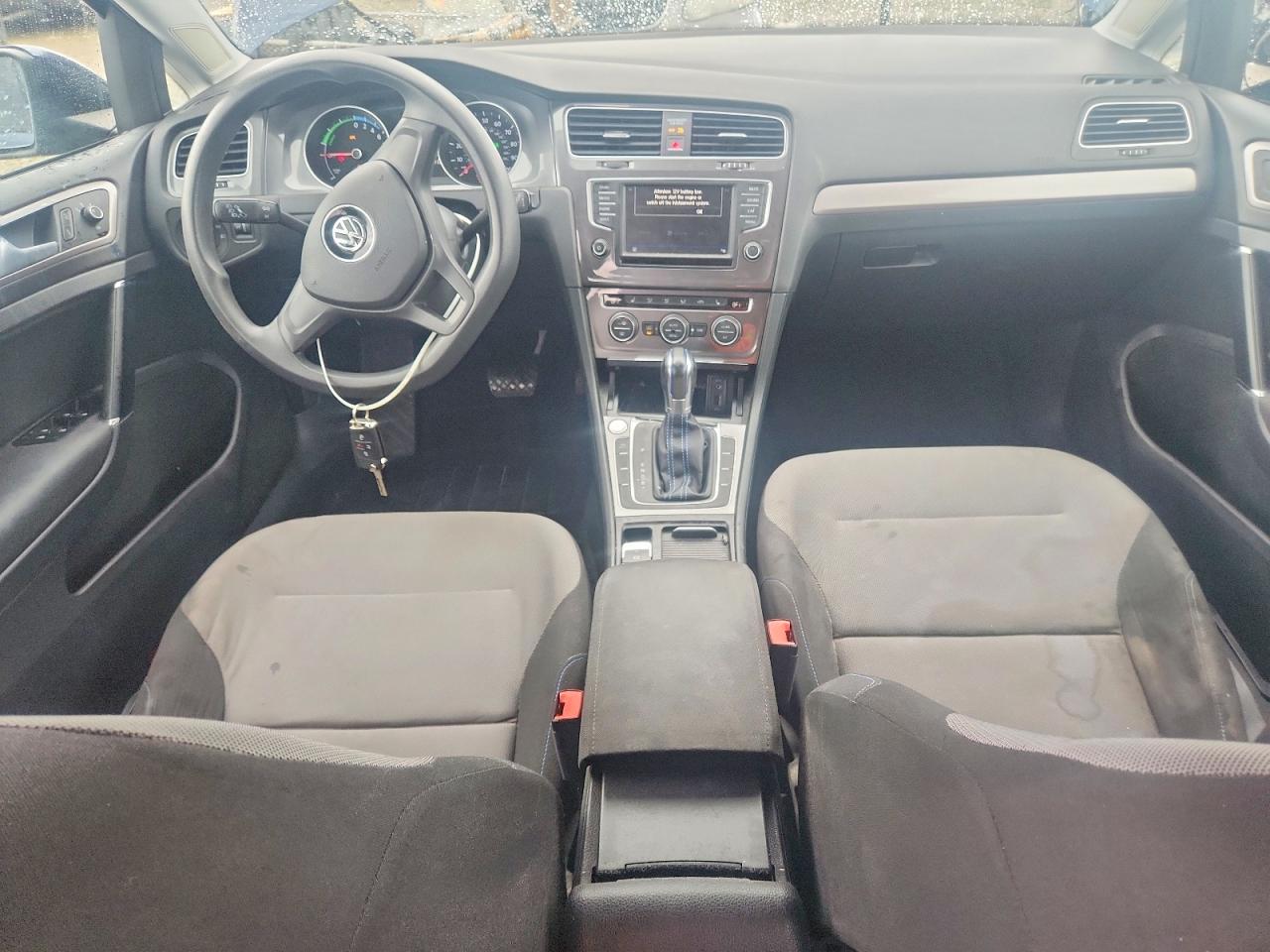 Volkswagen Golf Se