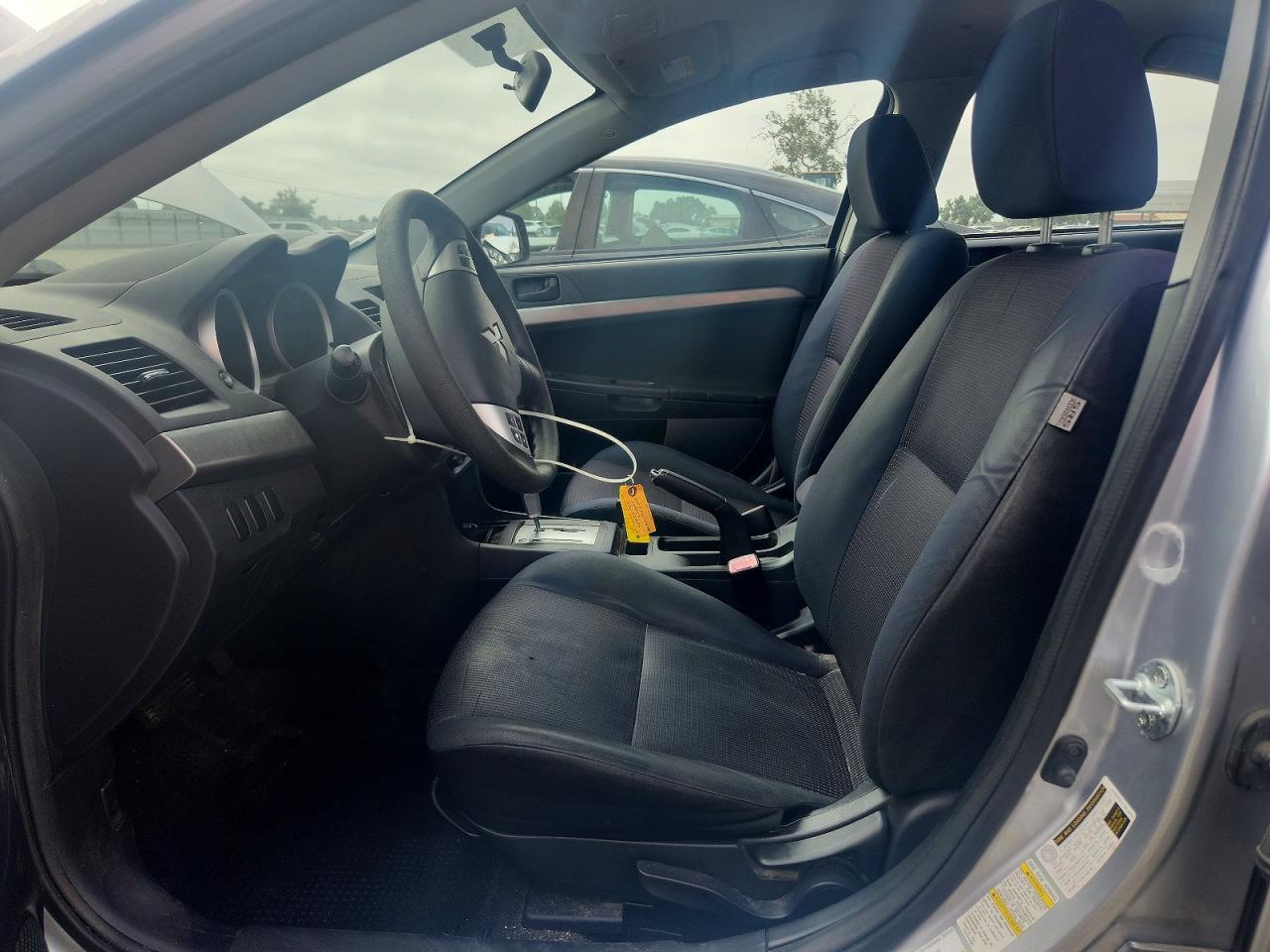 Mitsubishi Lancer Es