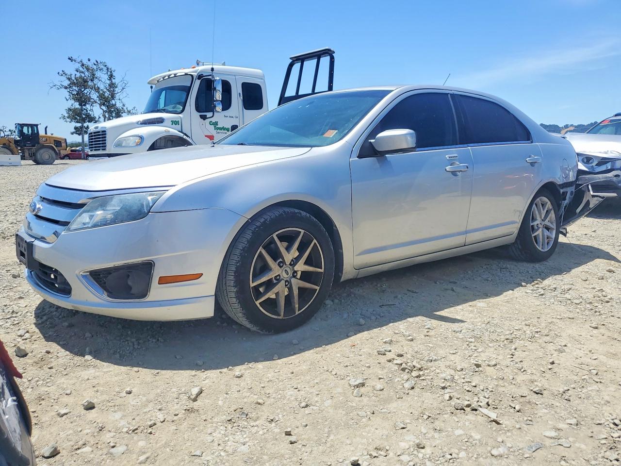 Salvage Ford Fusion Image