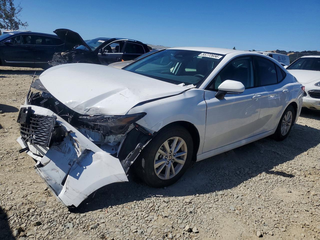 Salvage Toyota Camry Image