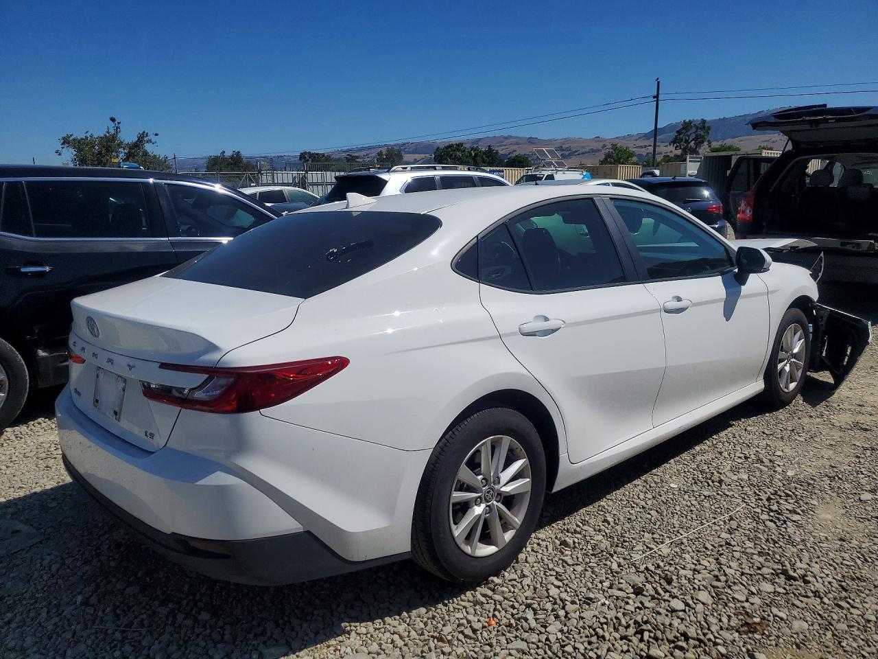 Toyota Camry Le