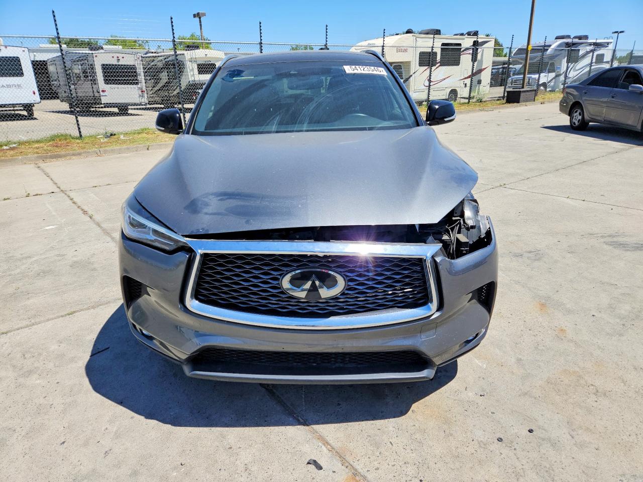 INFINITI Qx Luxe