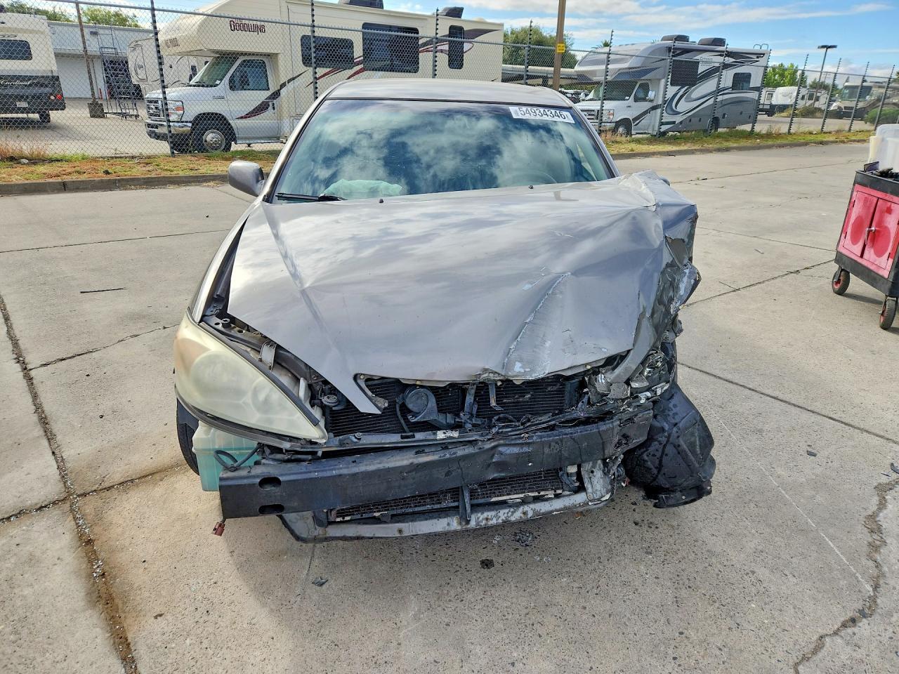 Toyota Camry Le V6