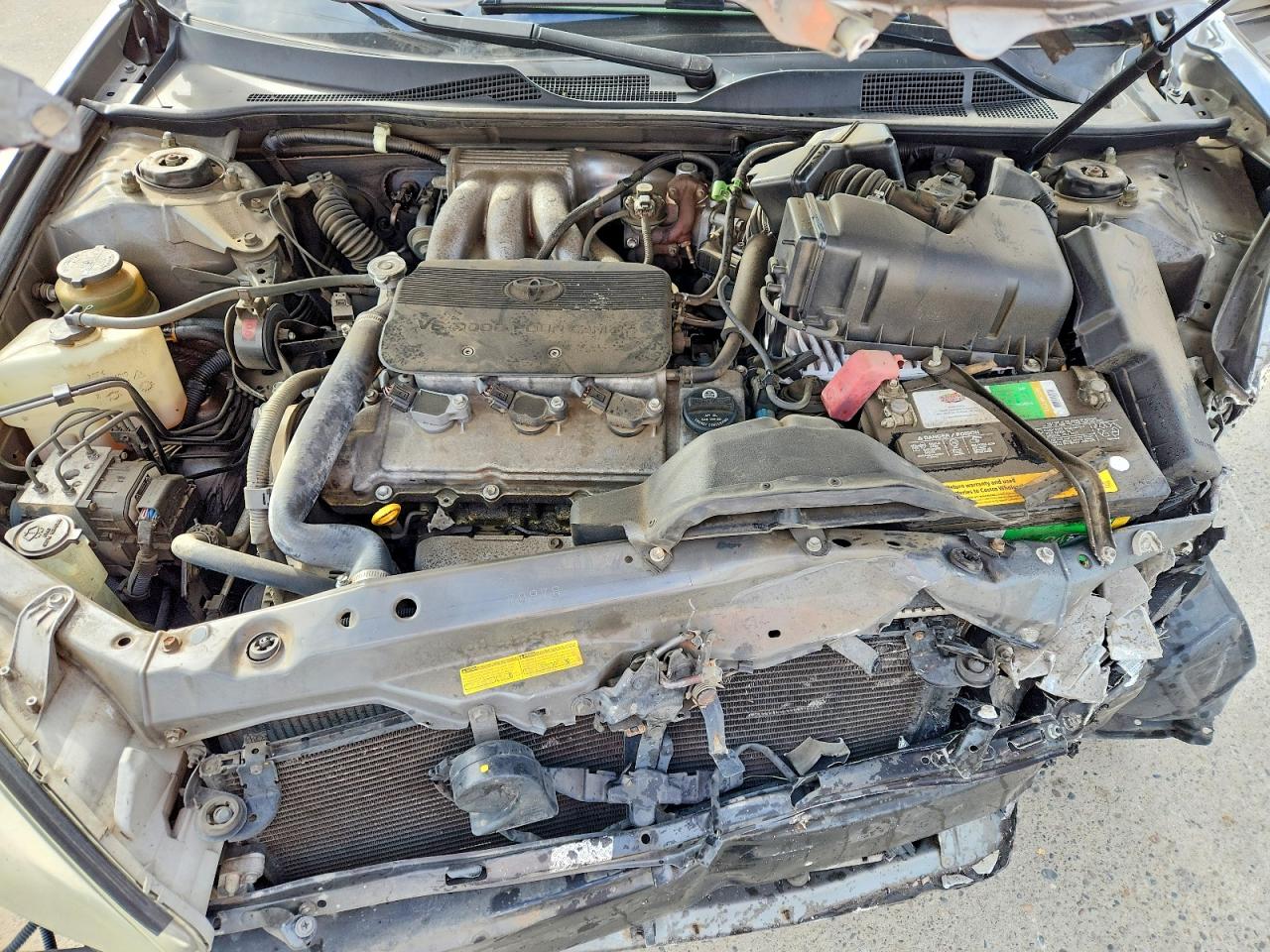 Toyota Camry Le V6