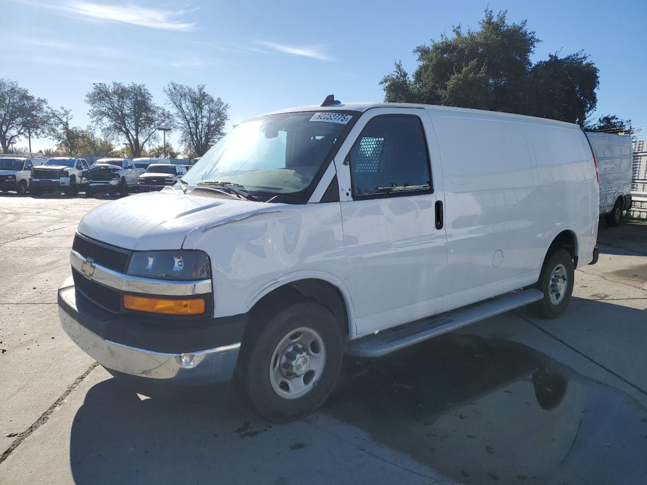 Salvage Chevrolet Express Image