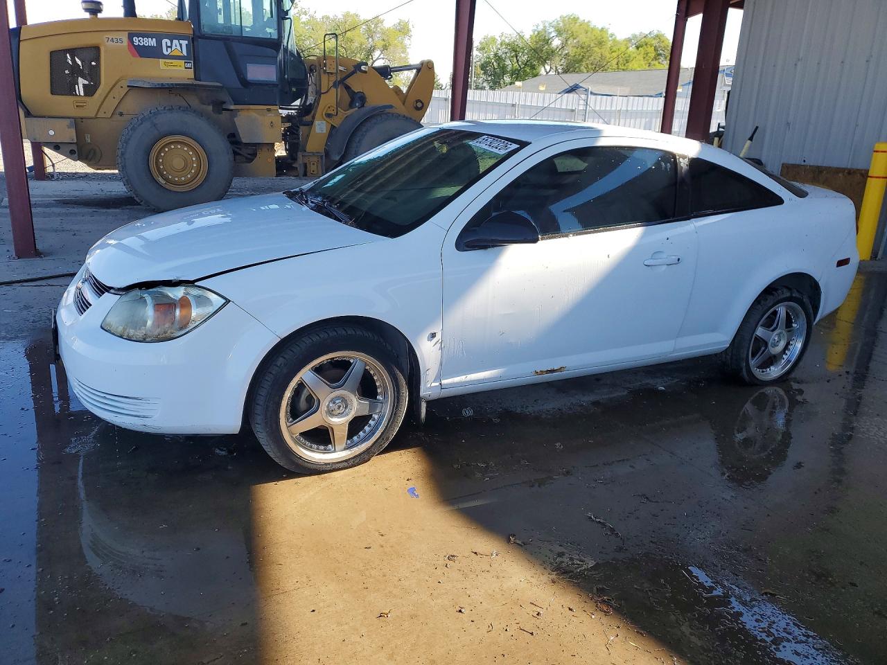 Salvage Chevrolet Cobalt Image