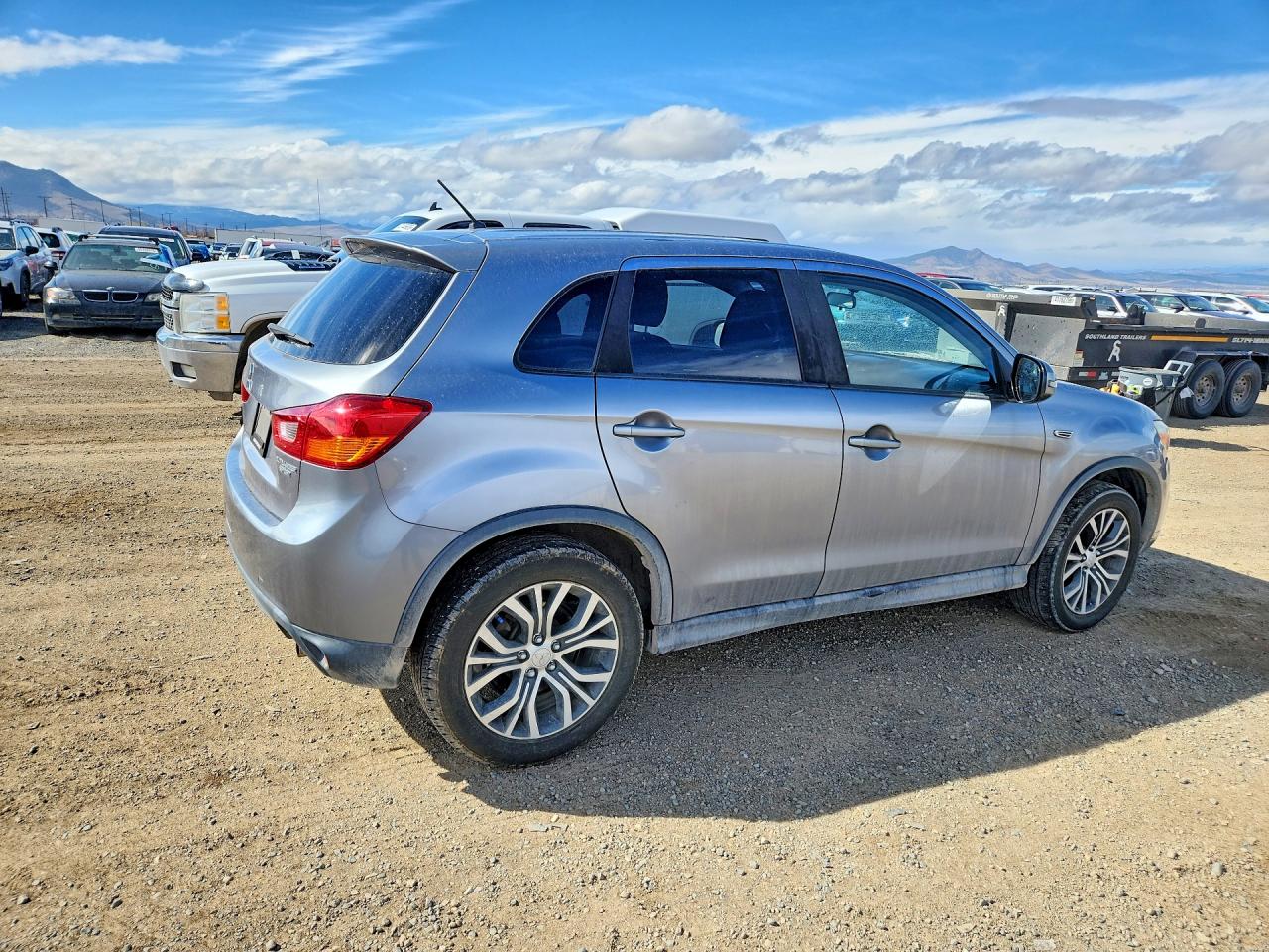 Mitsubishi Outlander Es
