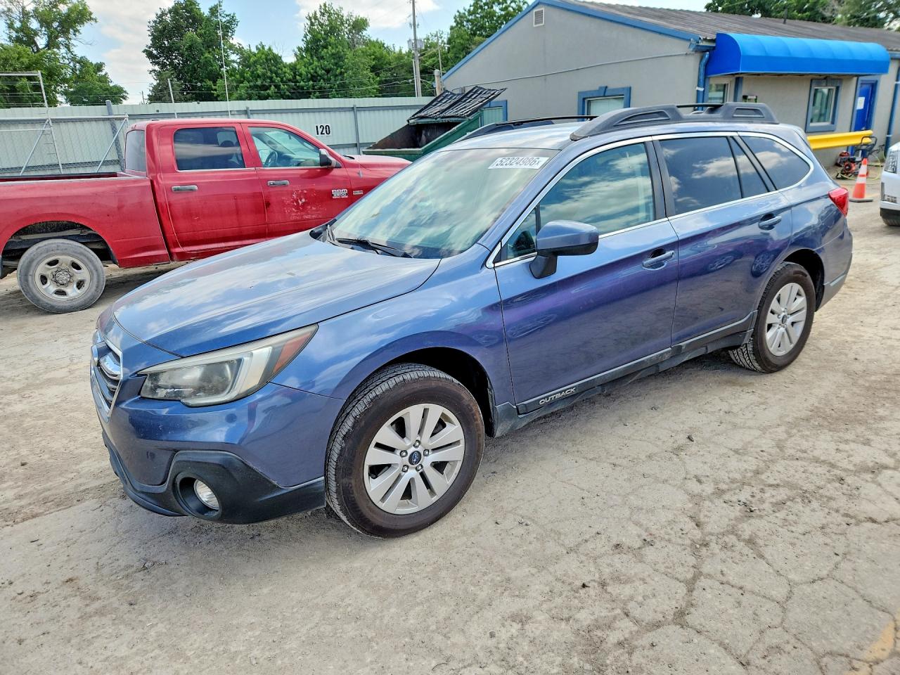 Salvage Subaru Outback Image