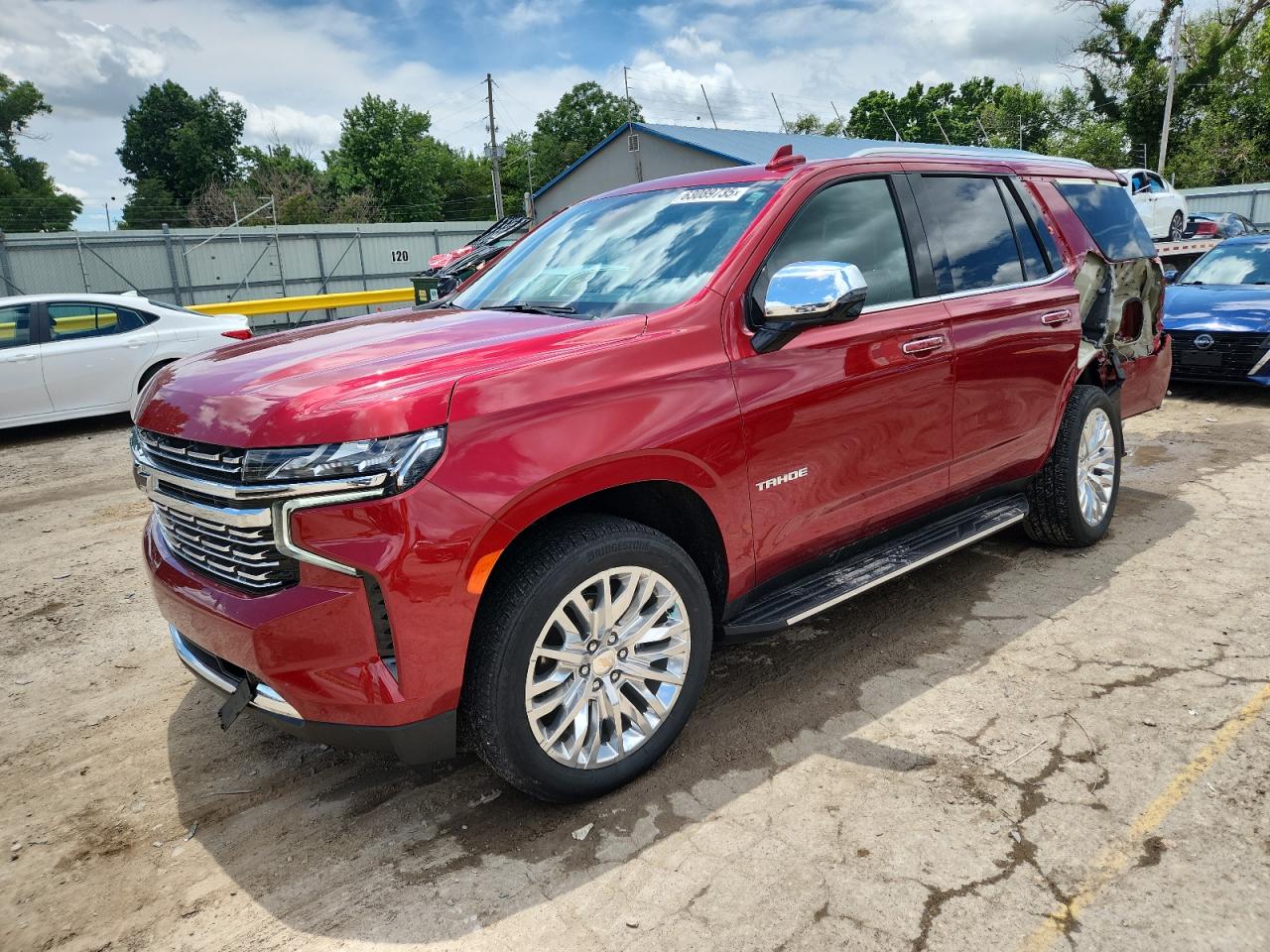 Salvage Chevrolet Tahoe Image