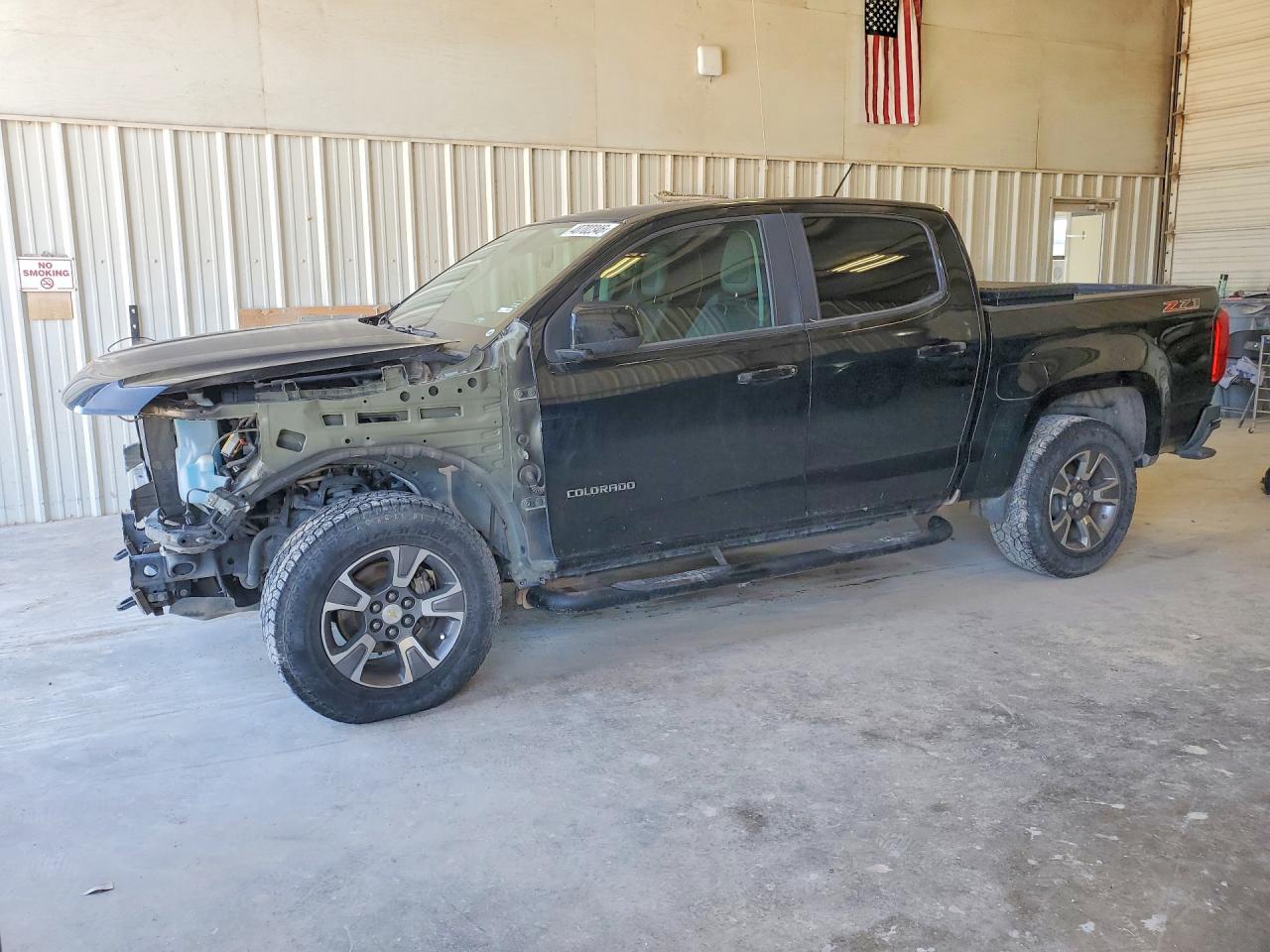Salvage Chevrolet Colorado Image