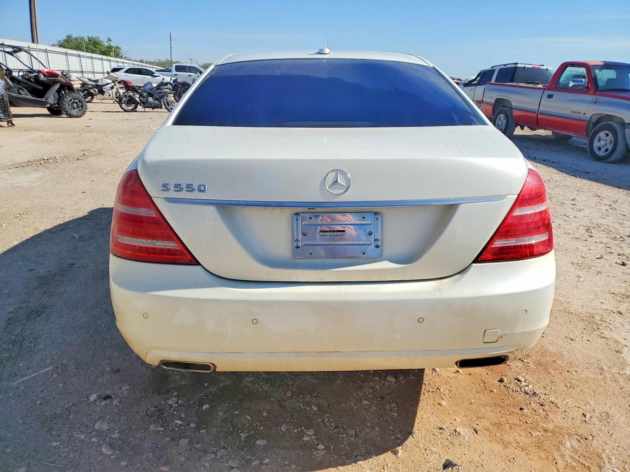 Mercedes-Benz S-Class 550