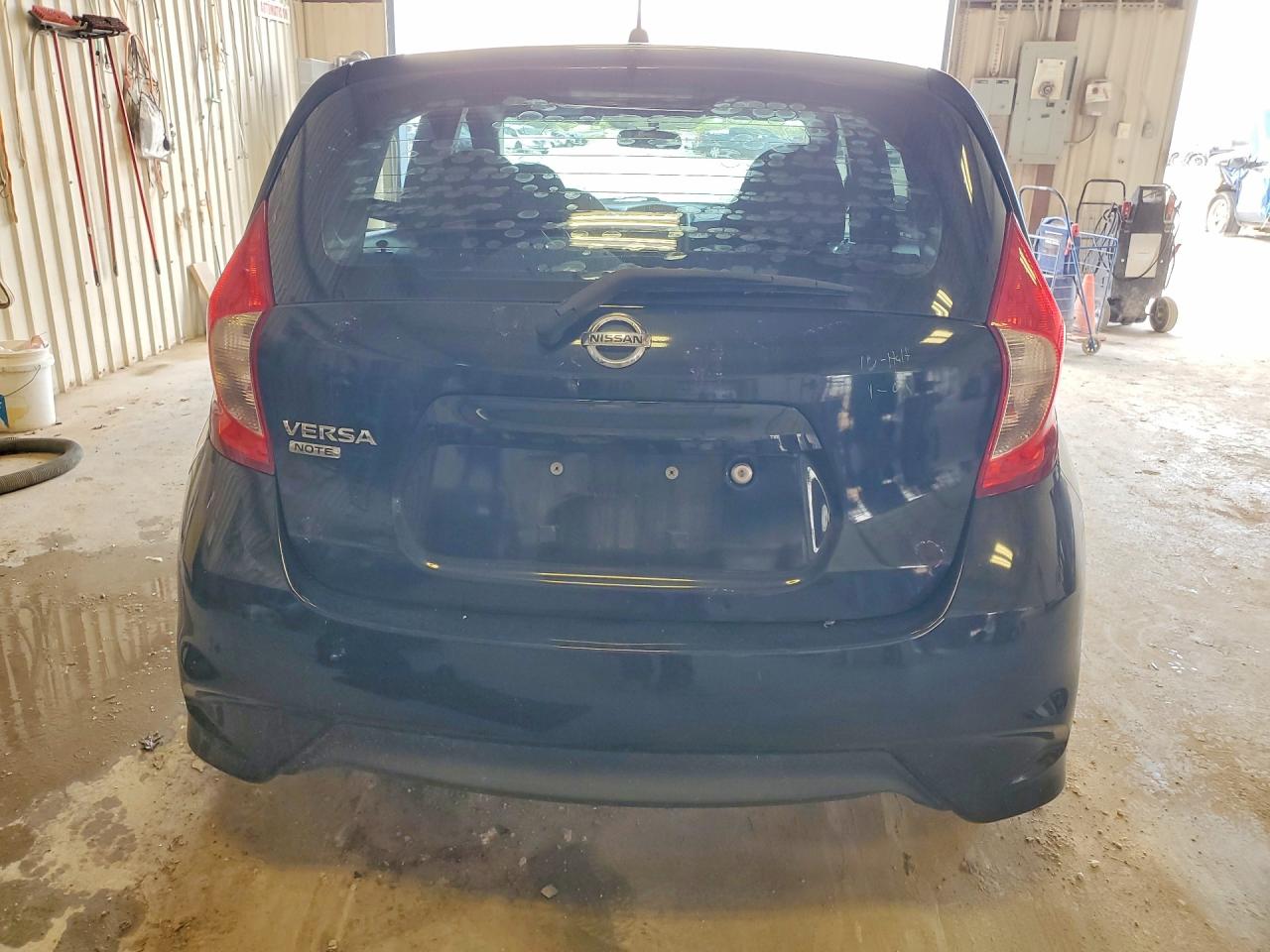 Nissan Versa S Plus
