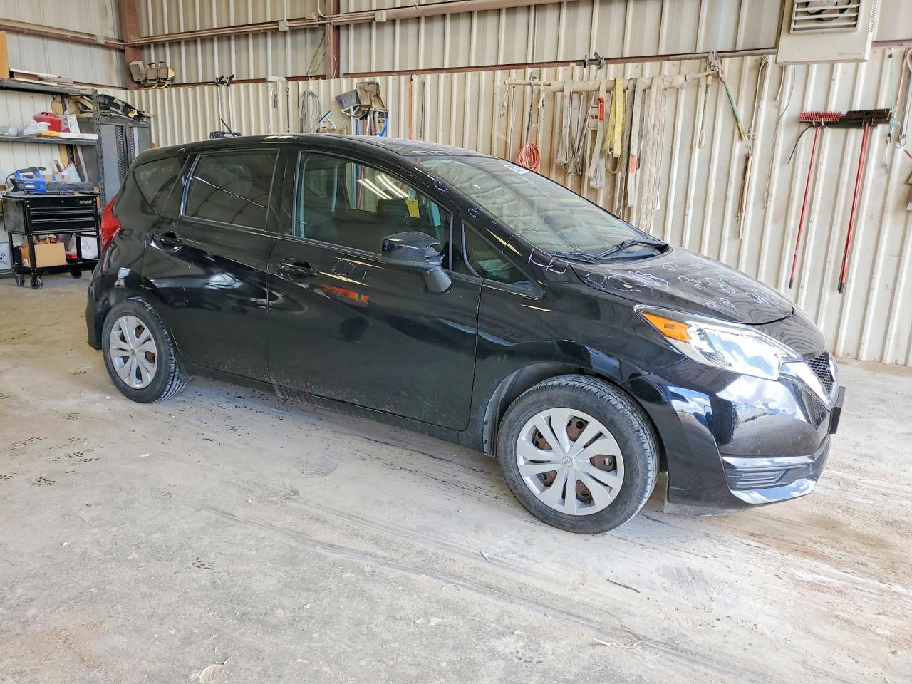 Nissan Versa S Plus