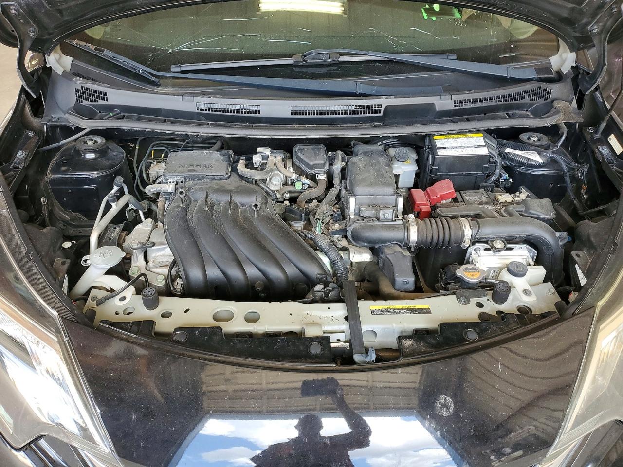 Nissan Versa S Plus
