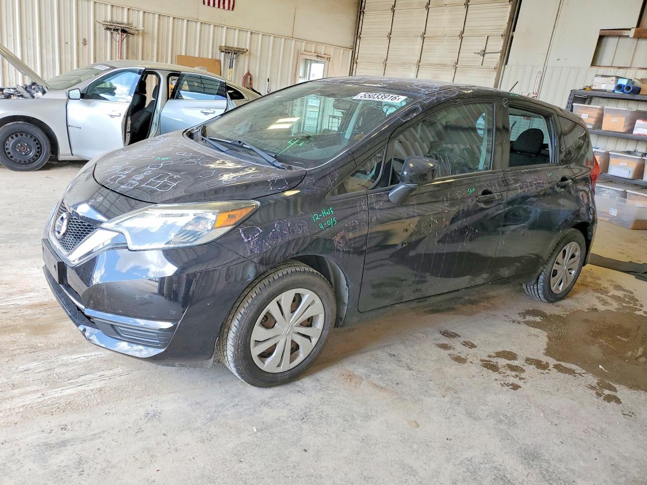 Salvage Nissan Versa Image