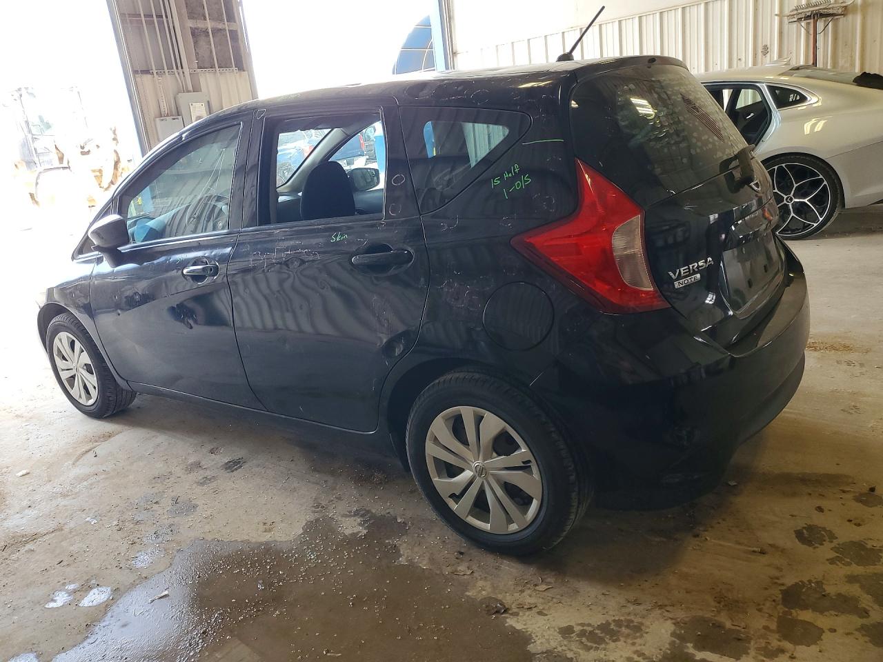 Nissan Versa S Plus