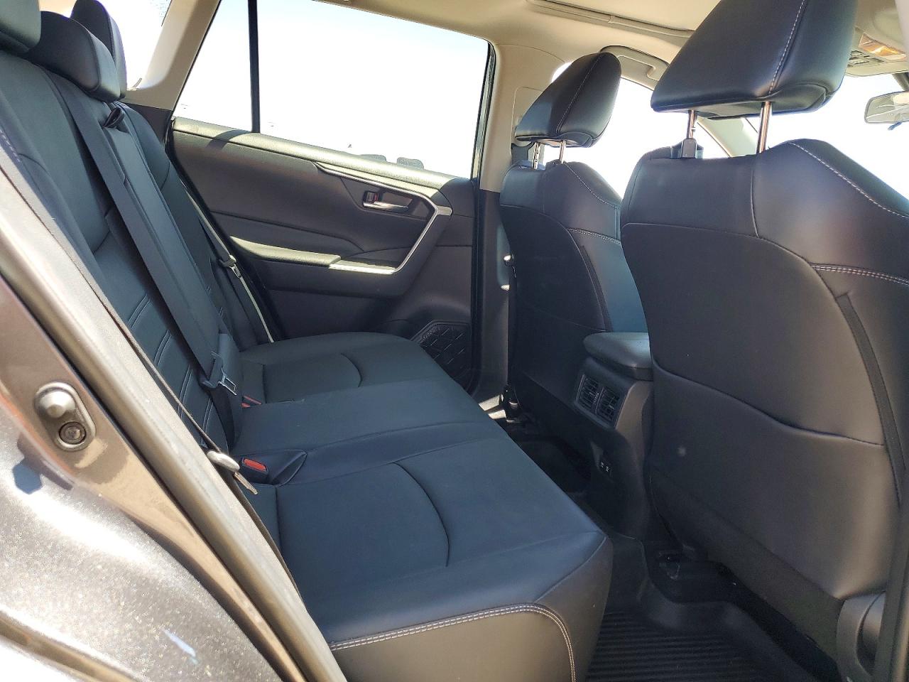 Toyota RAV4 Xle Premium