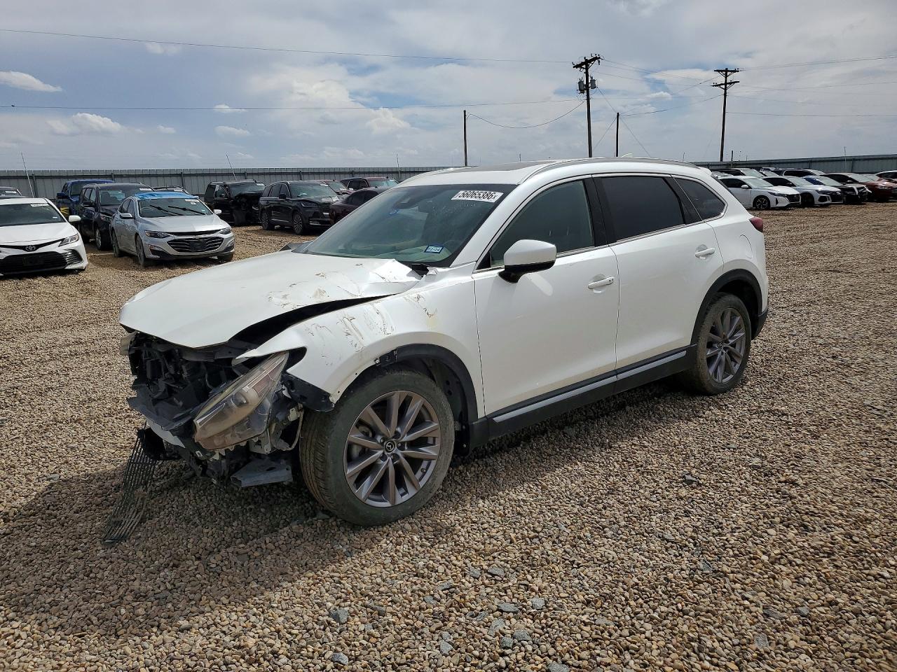 Salvage Mazda Cx Image