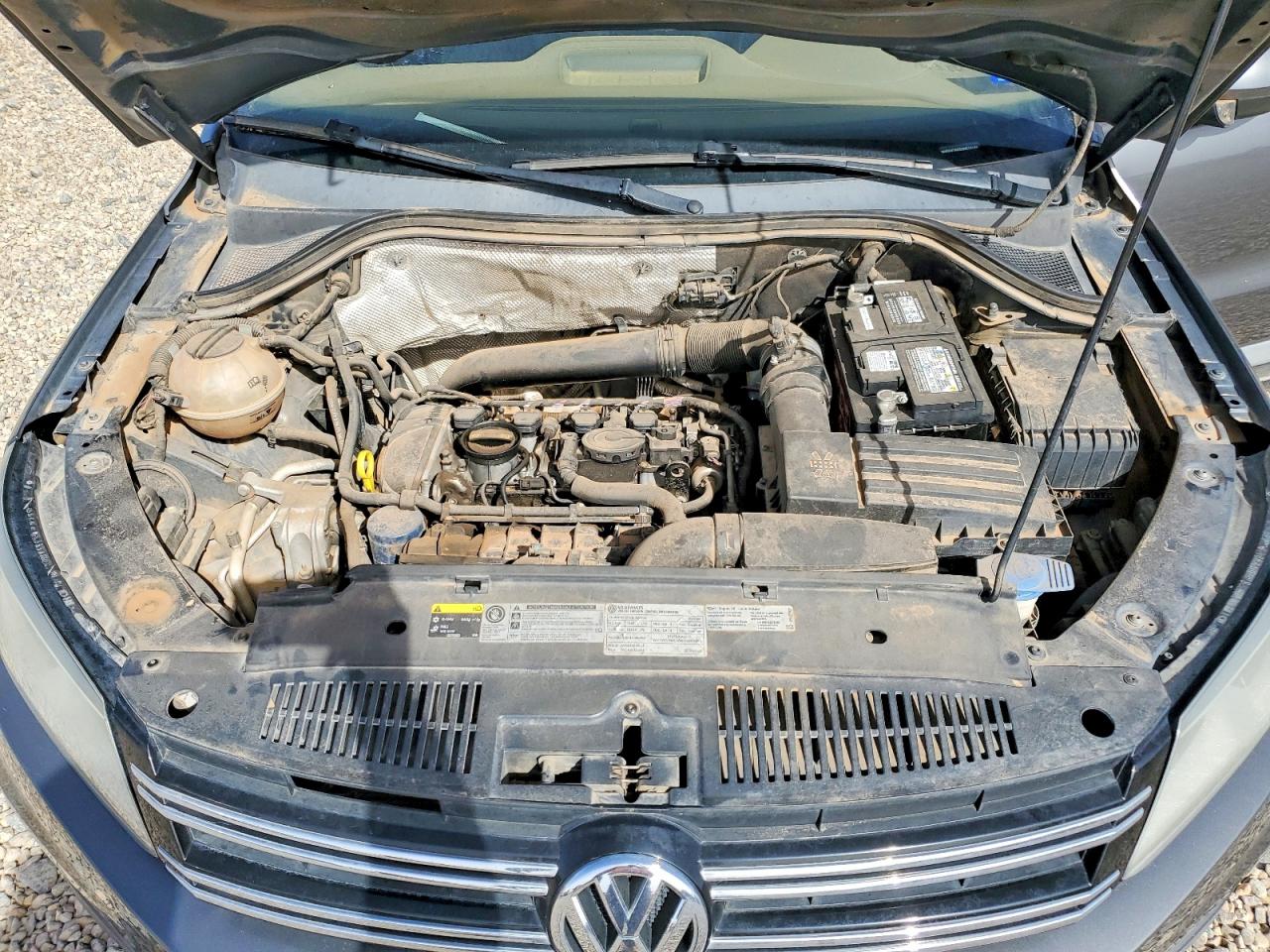 Volkswagen Tiguan S