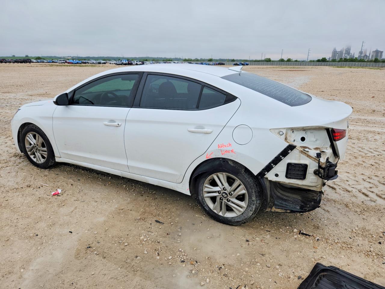 Hyundai ELANTRA Sel