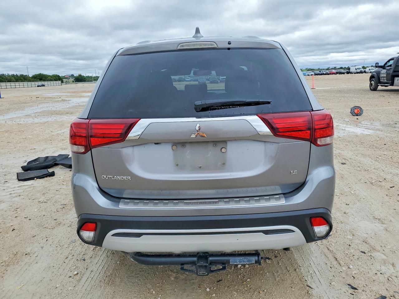 Mitsubishi Outlander Se