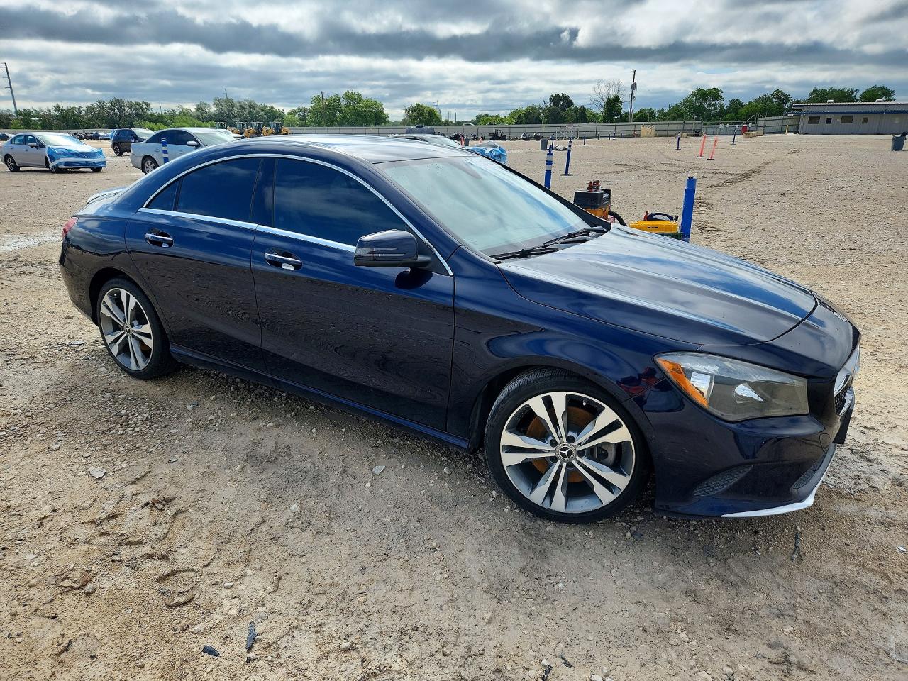Mercedes-Benz Cla-class 250