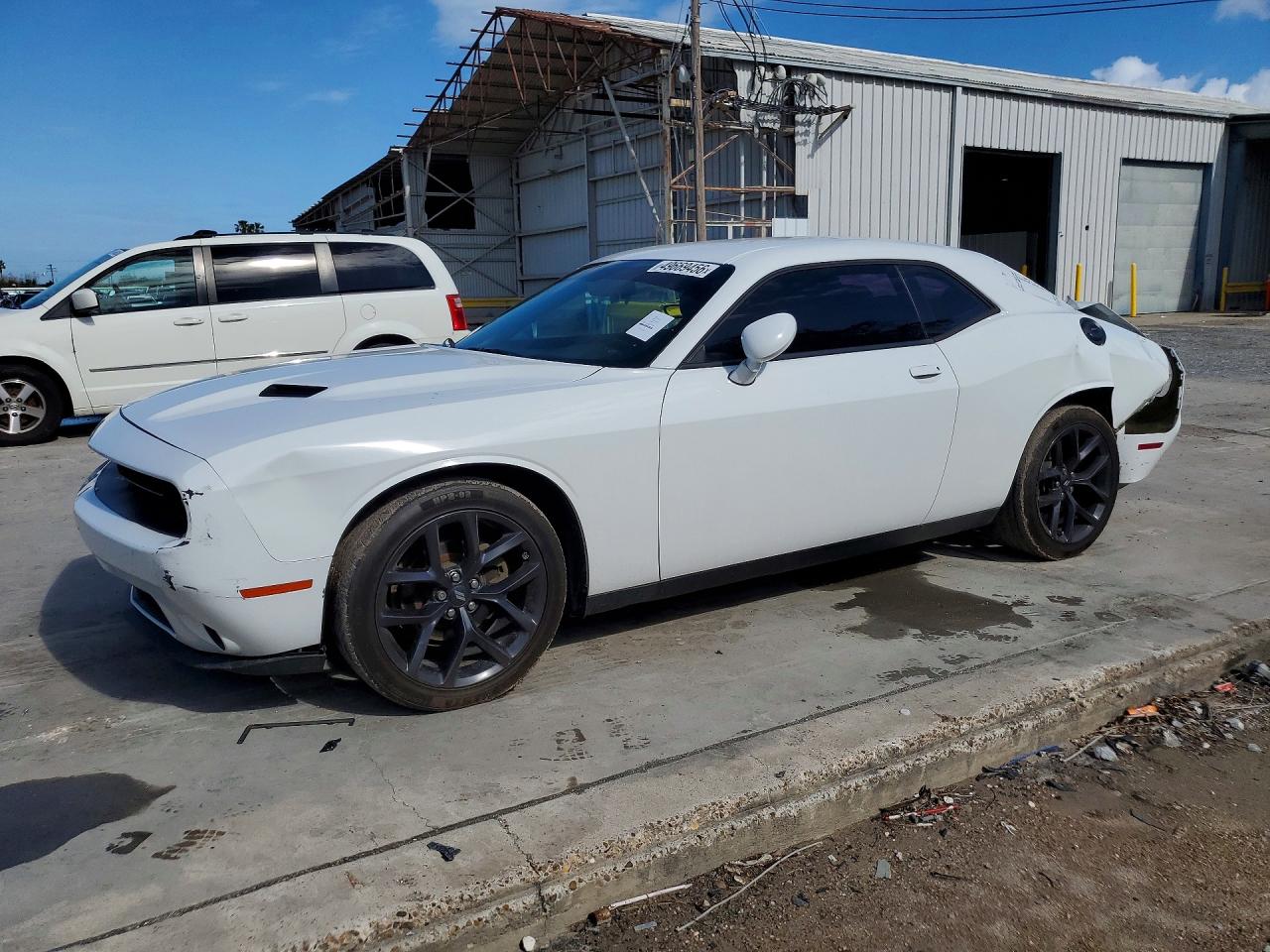 Salvage Dodge Challenger Image