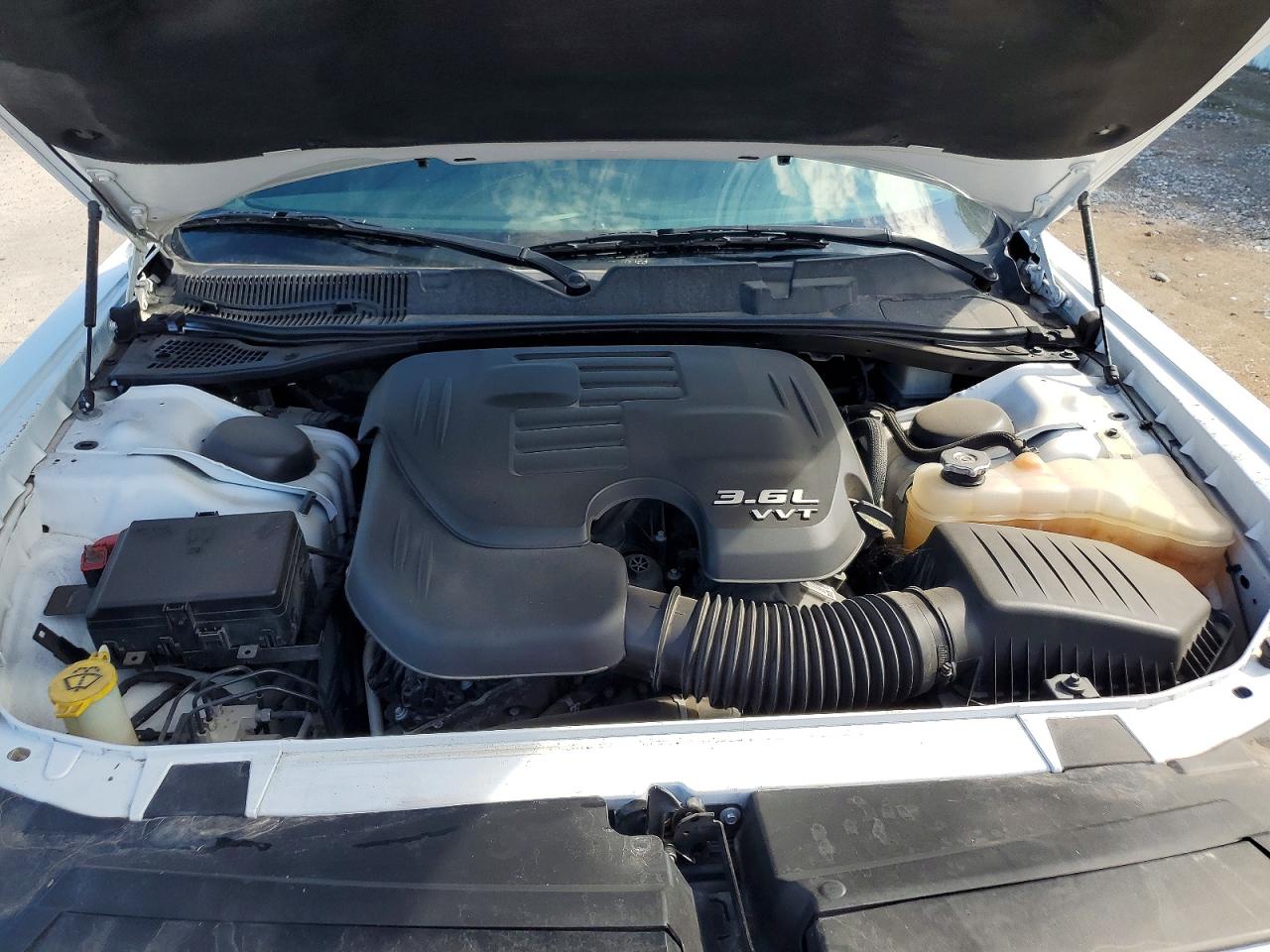 Dodge Challenger Sxt