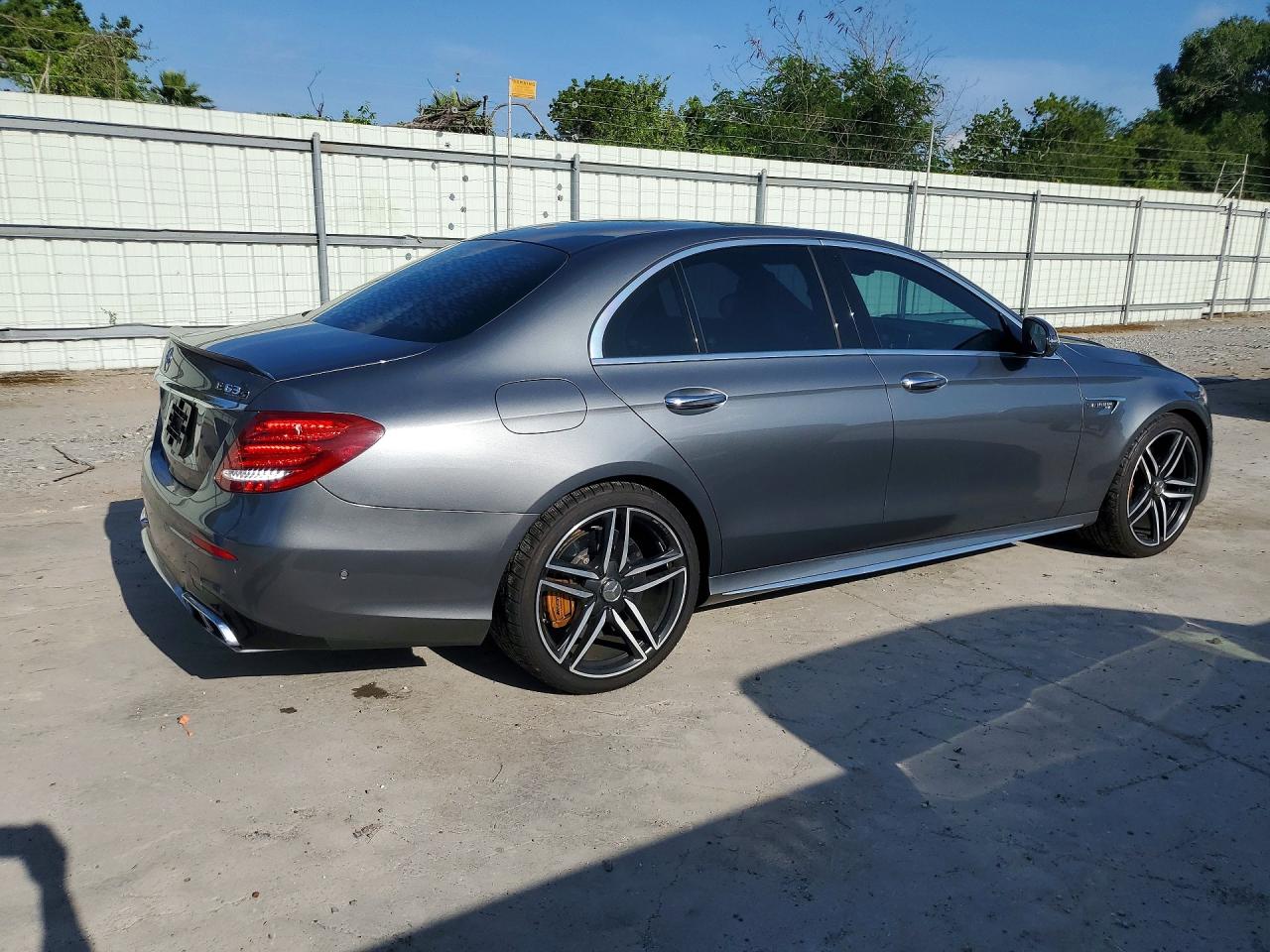 Mercedes-Benz E-Class 63 Amg-s
