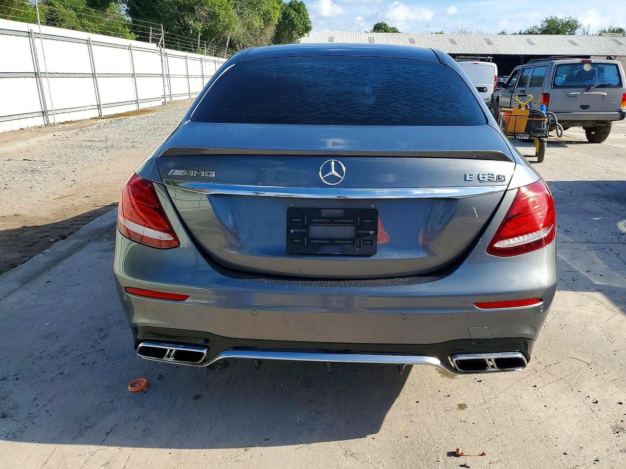Mercedes-Benz E-Class 63 Amg-s