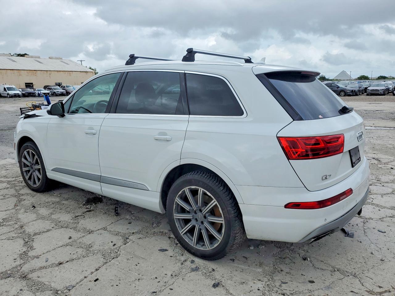 Audi Q7 Premium Plus