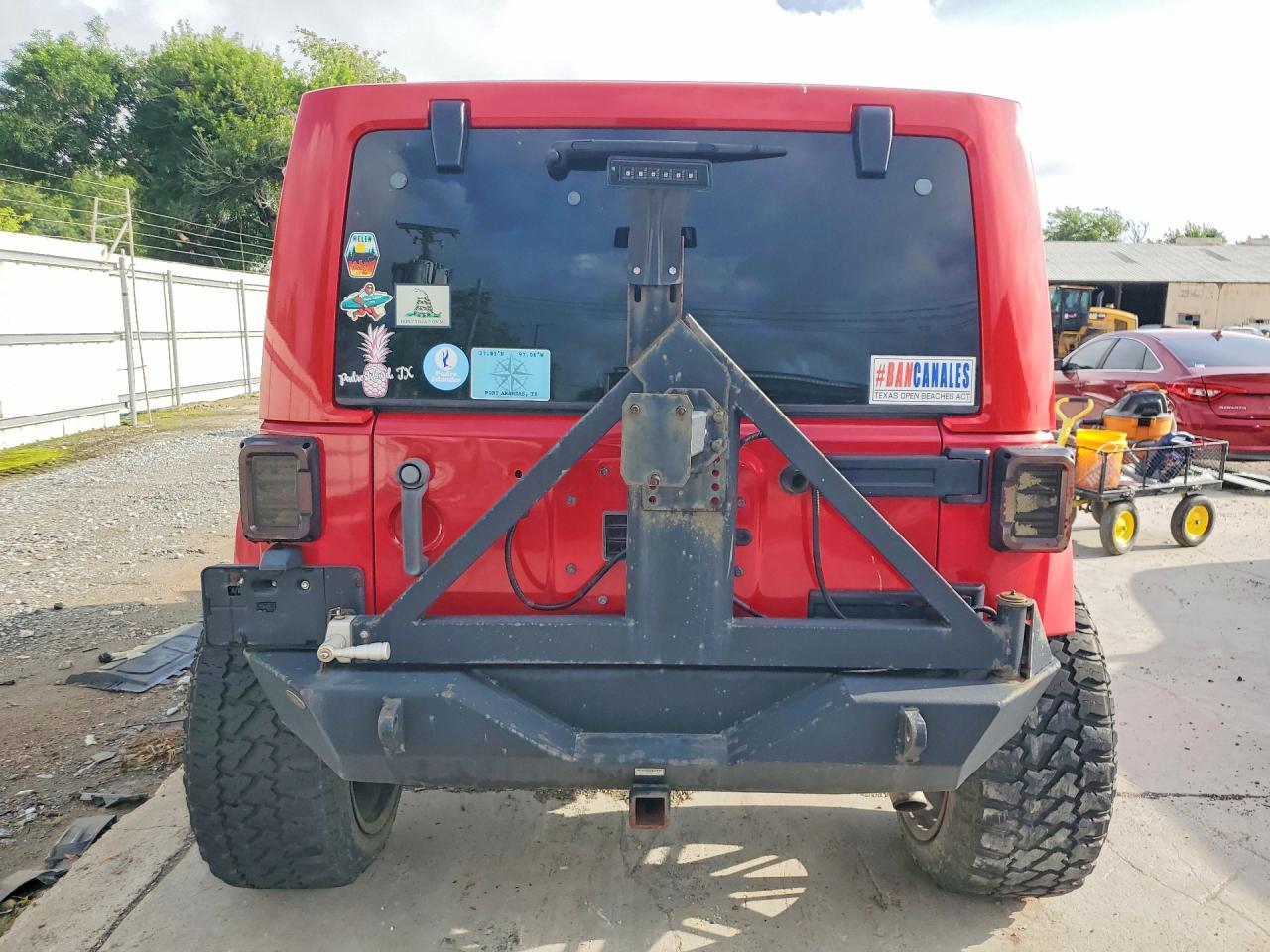 Jeep Wrangler Sahara
