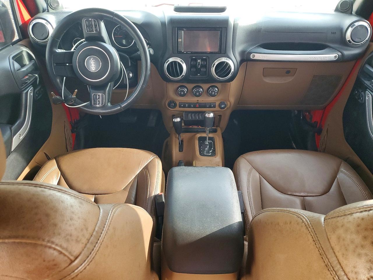 Jeep Wrangler Sahara