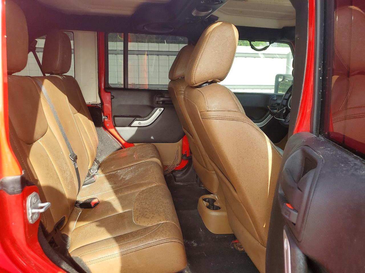 Jeep Wrangler Sahara