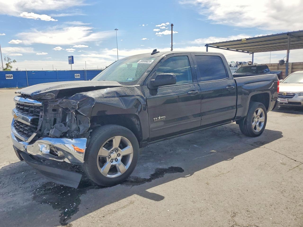 Salvage Chevrolet Silverado Image