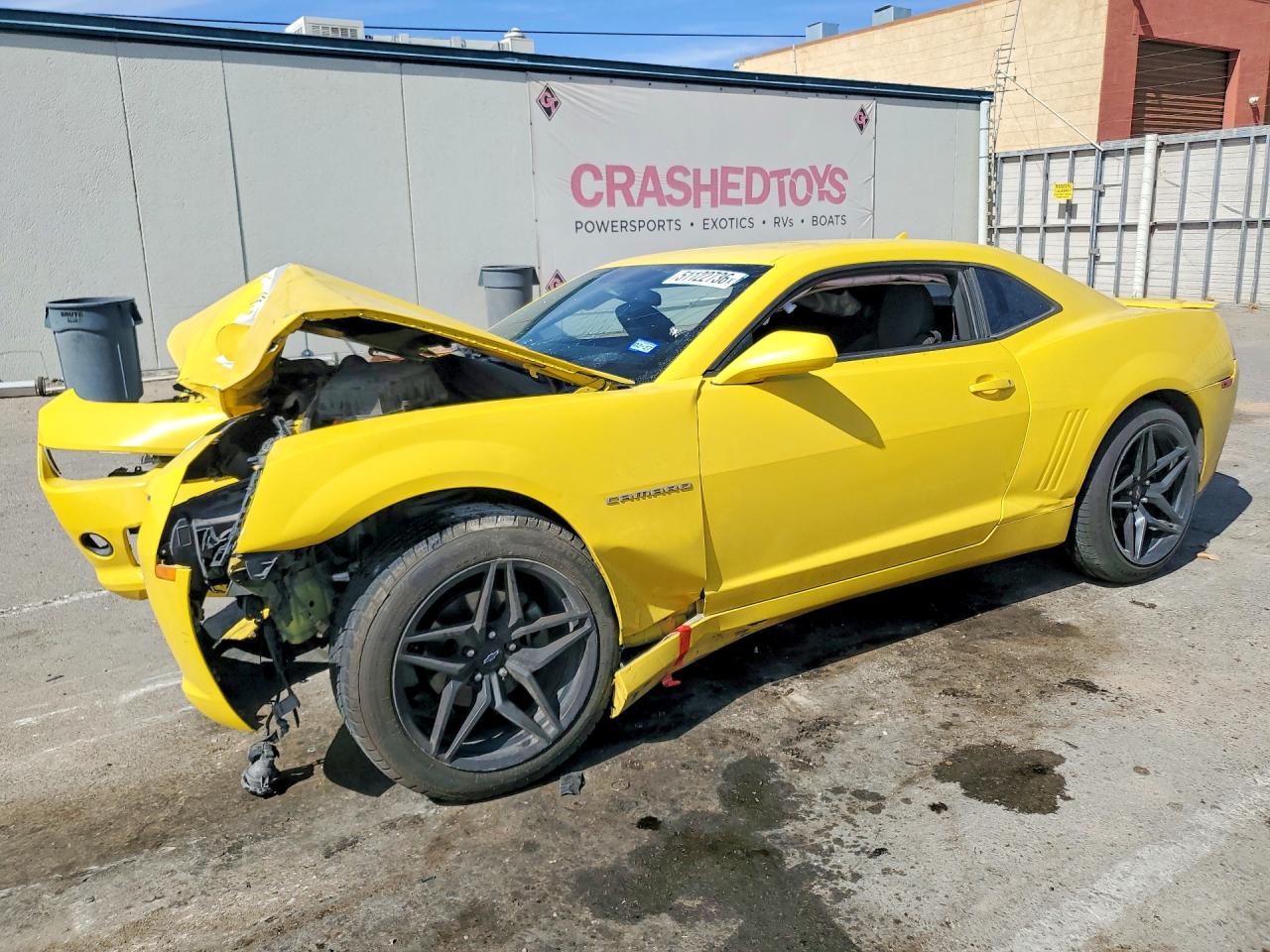 Salvage Chevrolet Camaro Image