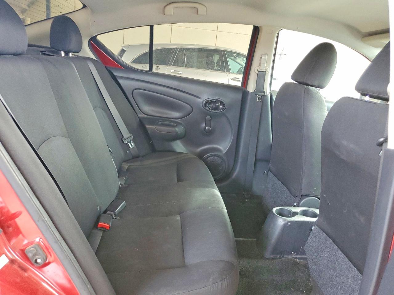 Nissan Versa S Plus