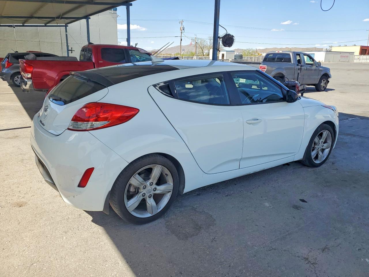 Hyundai VELOSTER