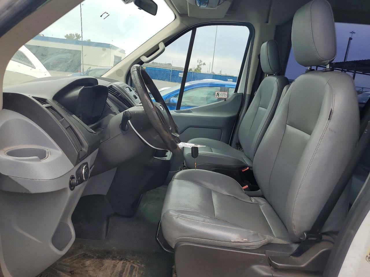 Ford Transit T-150