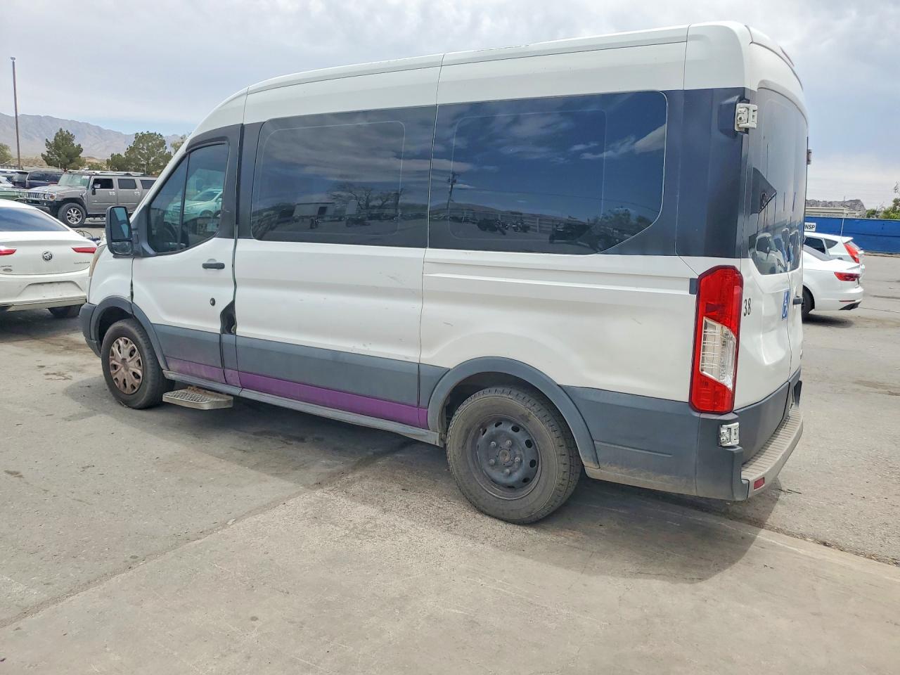 Ford Transit T-150