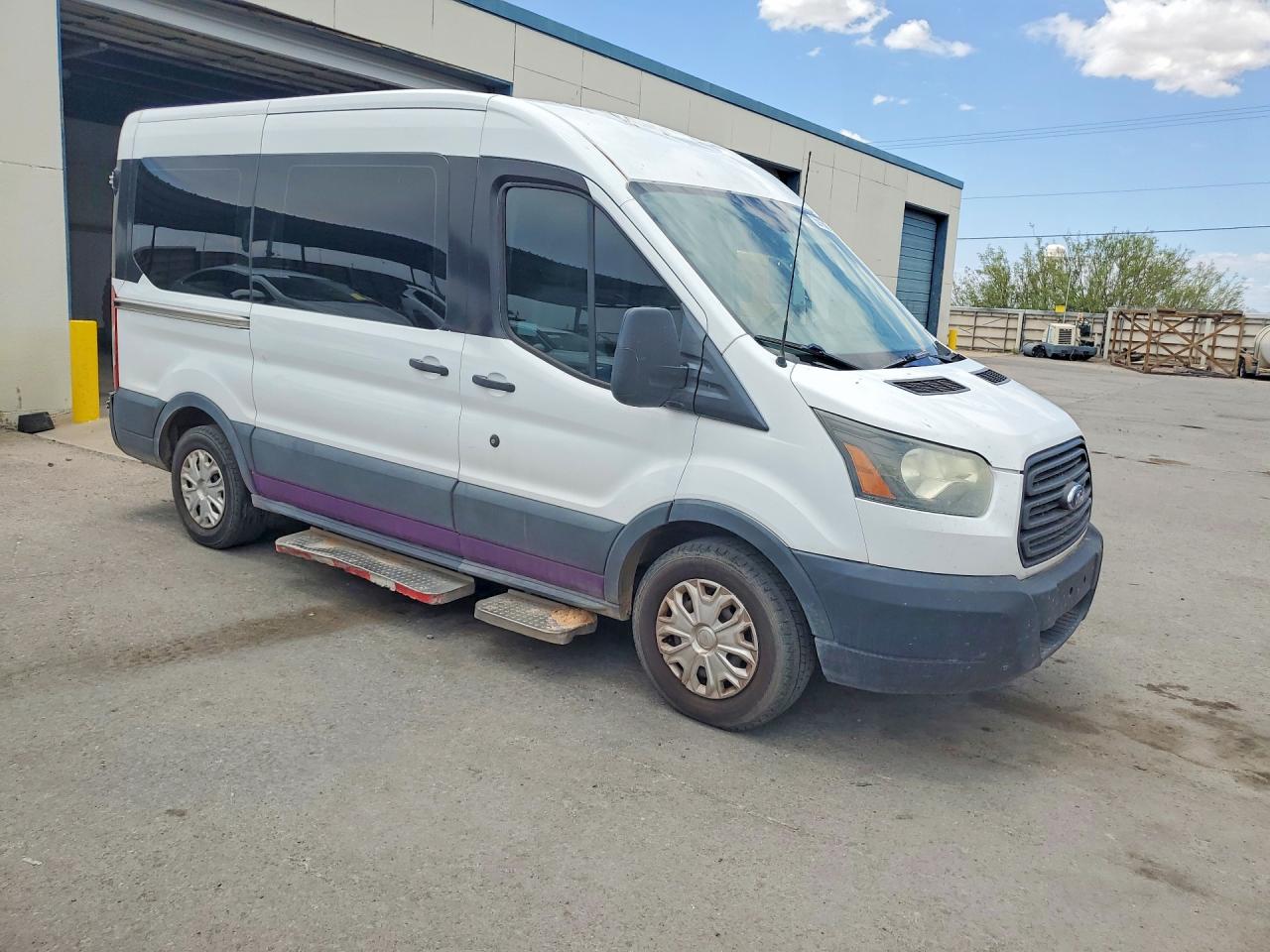 Ford Transit T-150