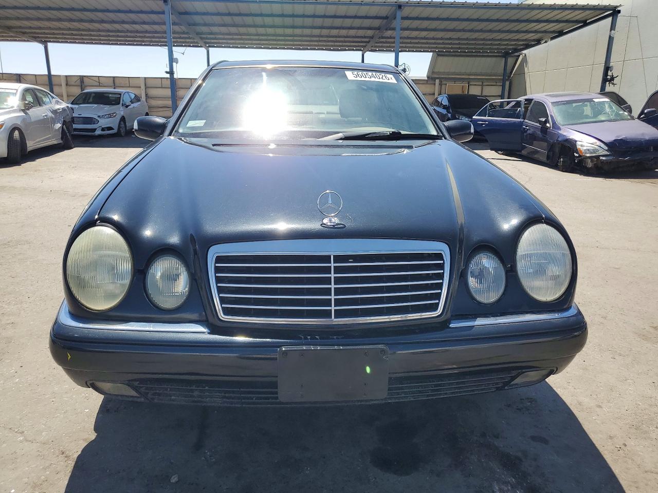 Mercedes-Benz E-Class 320 4matic