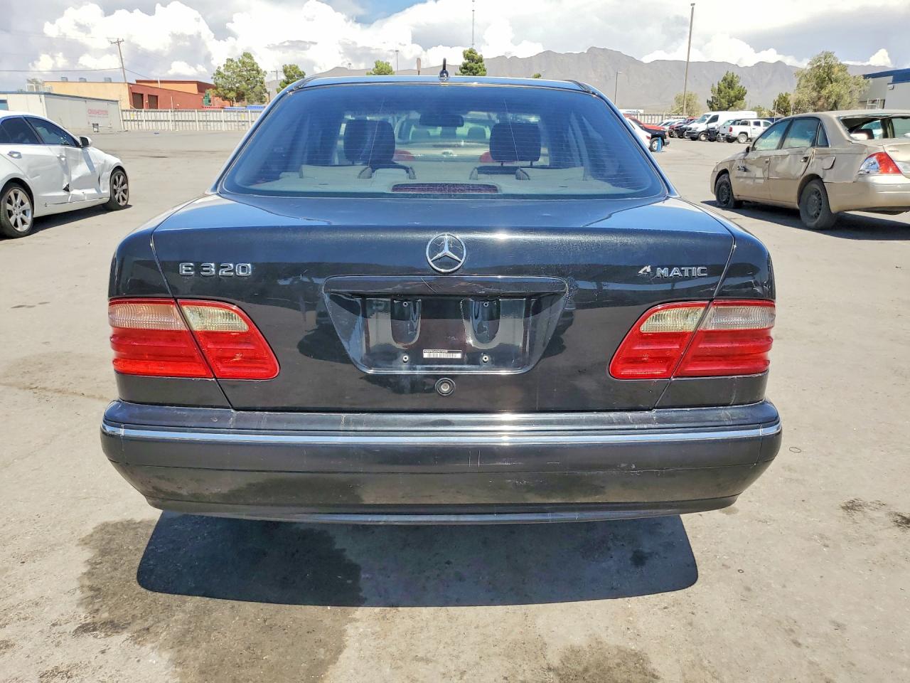 Mercedes-Benz E-Class 320 4matic