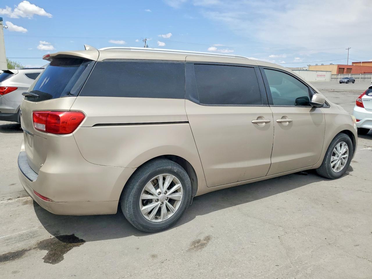 Kia Sedona Lx