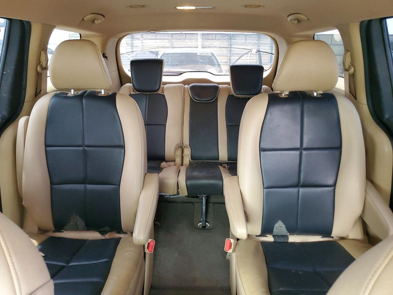 Kia Sedona Lx