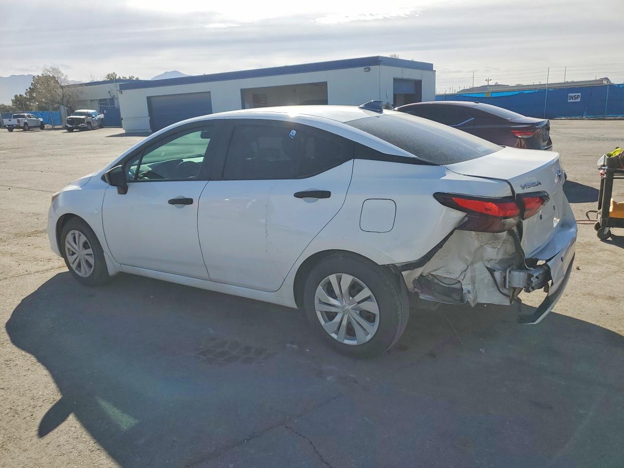 Nissan Versa S