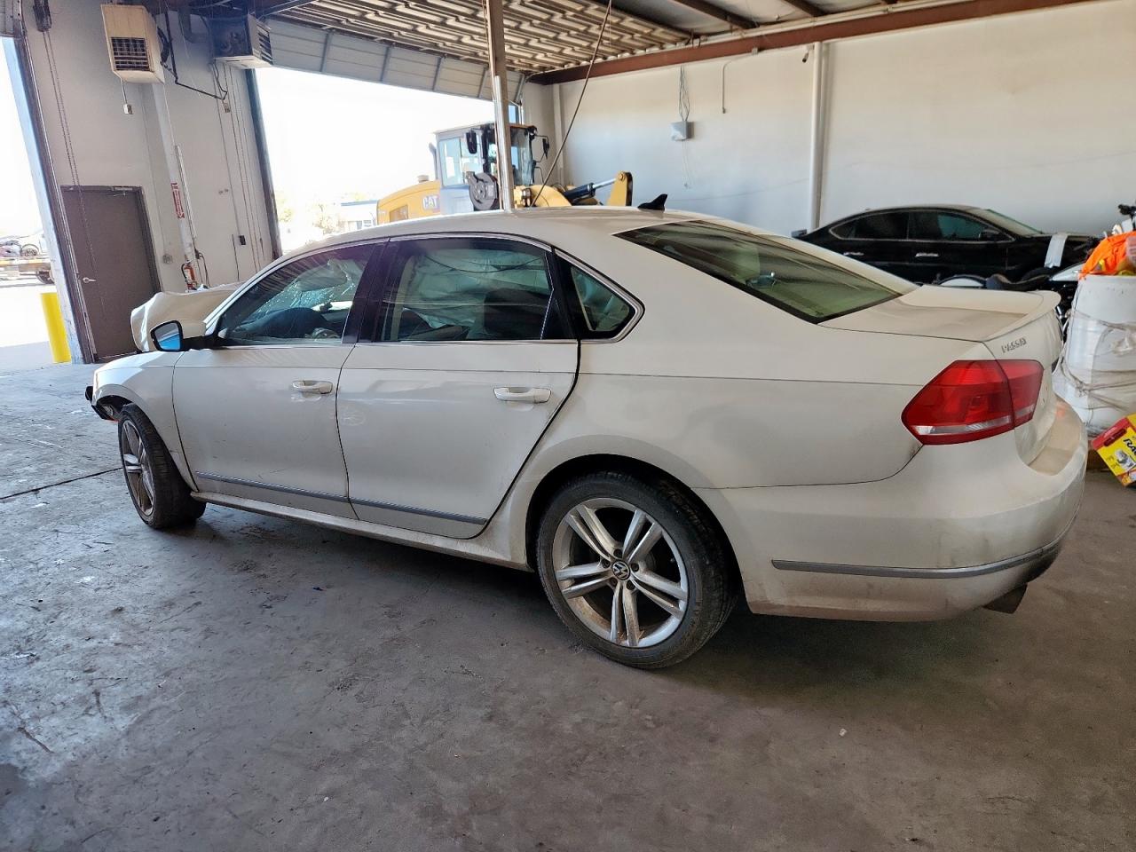 Volkswagen Passat Sel
