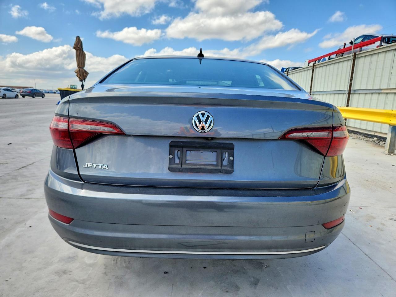 Volkswagen Jetta S