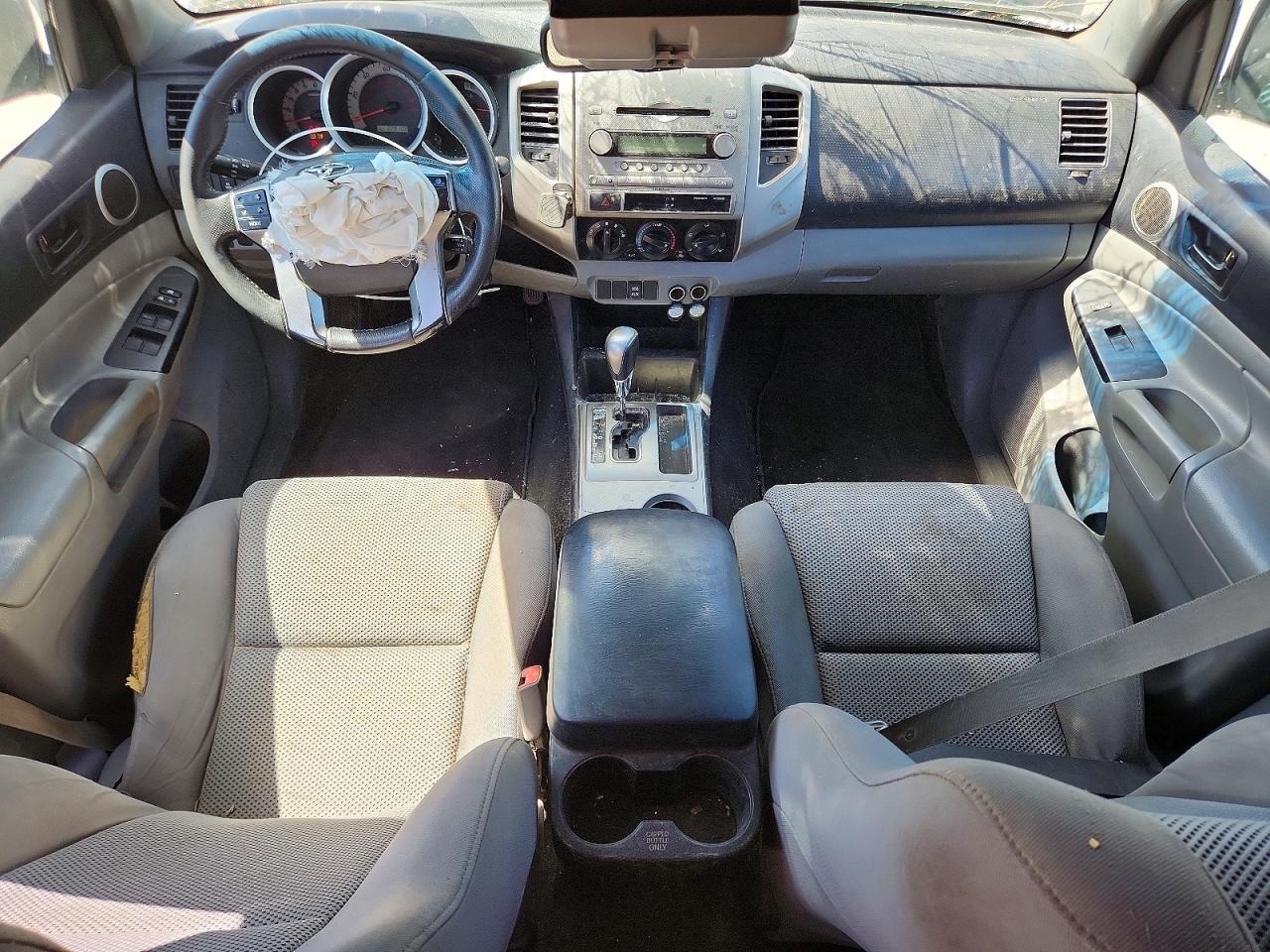 Toyota Tacoma Prerunner V6